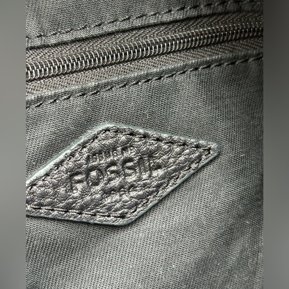 FOSSIL Pebbled Leather Expandable Covertible Crossbody Shoulder Bag - Picture 11 of 16